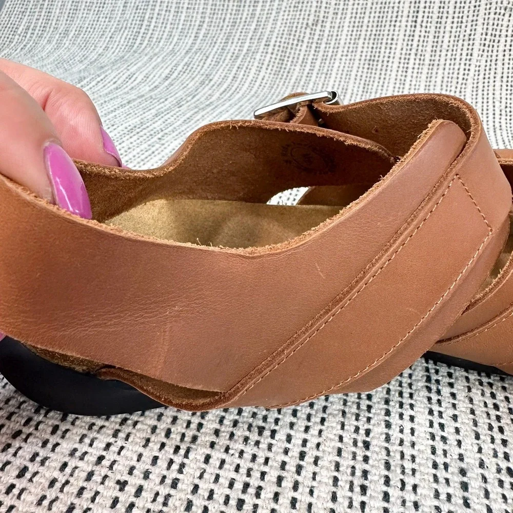 John Fluevog Peacemakers Sandals Men Size 10 Brown Leather Triple Buckle Cork